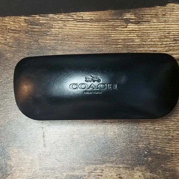 Coach Hard Eye Glass Case With Cloth - Picture 3 of 7